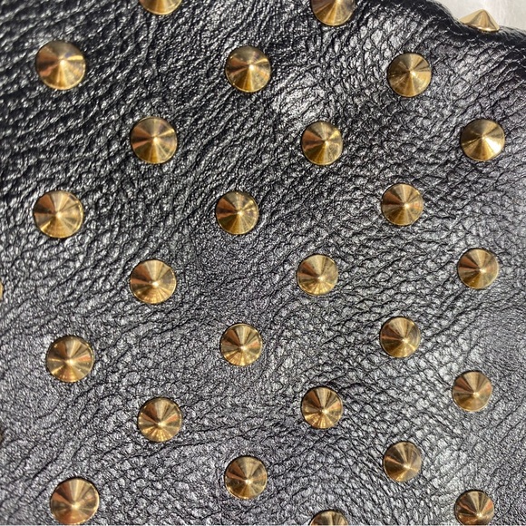 CALL IT SPRING WOMEN’S BLACK STUDDED WRISTLET - Picture 4 of 10